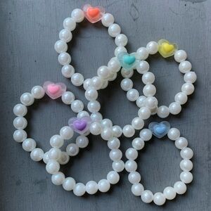 {Handmade} Colorful Heart Bead Bracelets for Kids